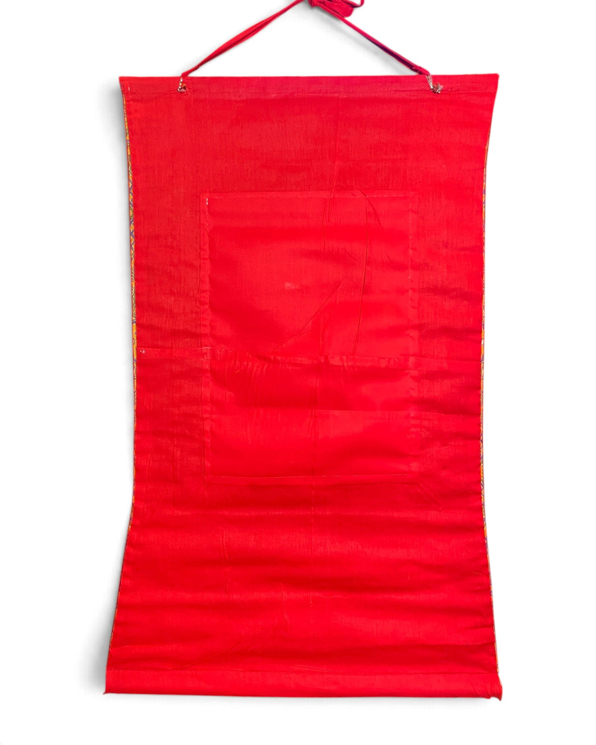 Thangka Bouddha Shakyamuni, dos en coton rouge