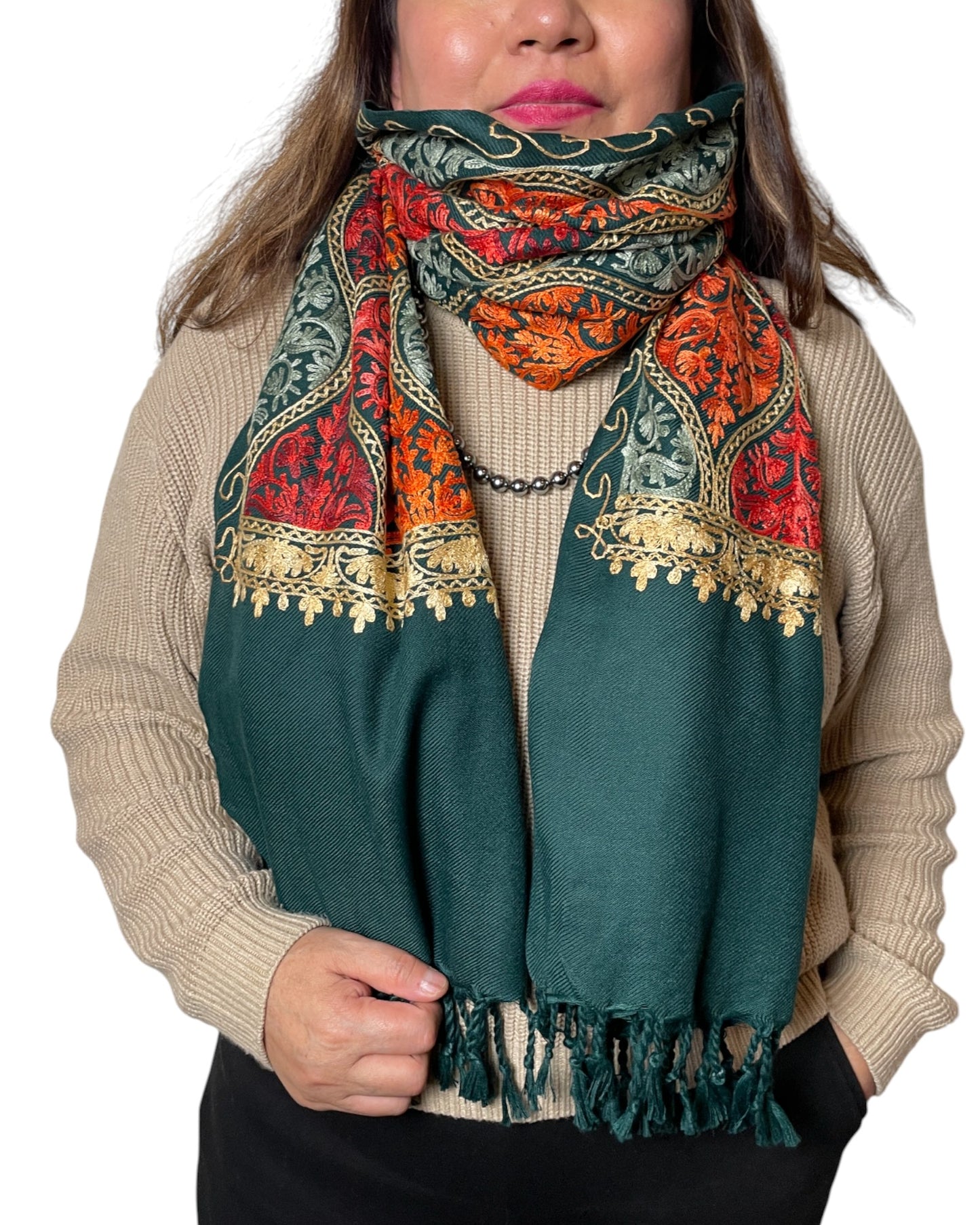 Bordüre Detail: Goldfarbene Bordüre Emerald Heritage Embroidery