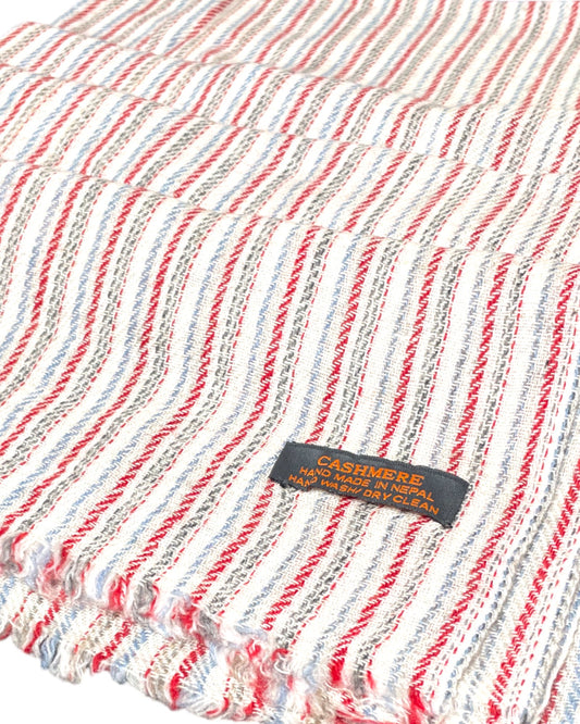 „Heritage Stripes“ – Handgewebter Kaschmir-Schal aus Nepal Label