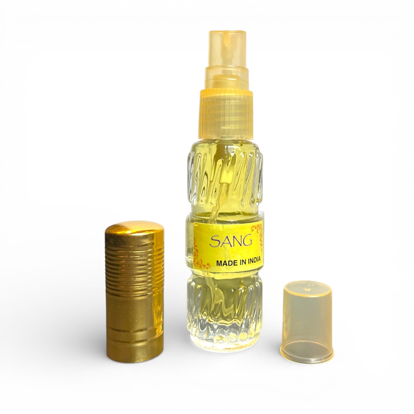SANG Parfuem Flasche geoeffnet mit goldener Verschlusskappe und Spruehkopf Natuerliches Parfuem aus Indien