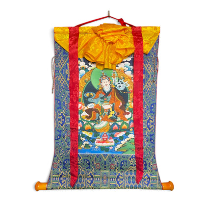 Rotolo thangka Guru Rinpoche con broccato, vista completa 61 x 71 cm – Himalaya Vibes