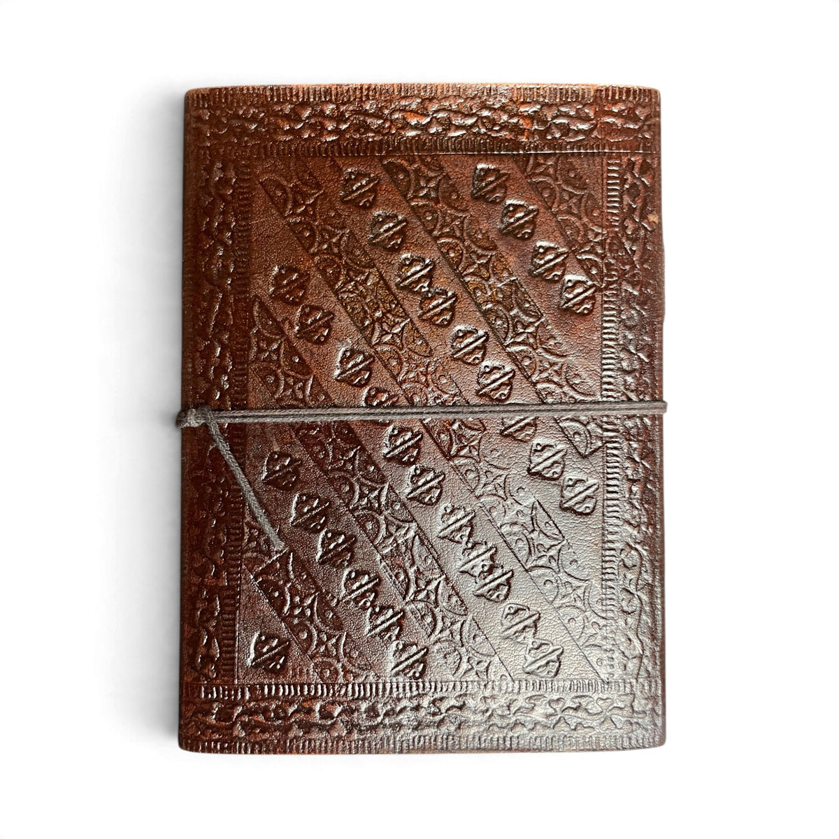 Back of the Elephant journal – fine braided pattern embossed in the leather