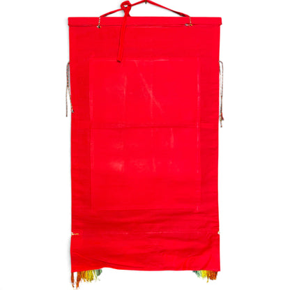Dos du thangka Shakyamuni en coton rouge