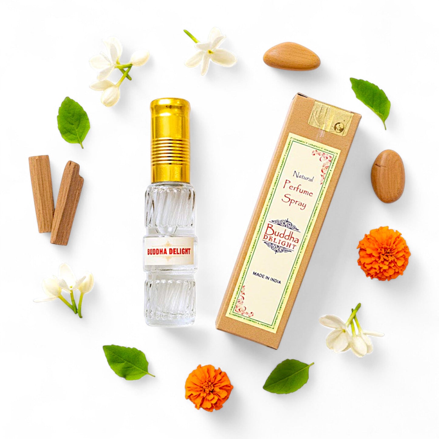 Buddha Delight – Natuerliches Spray Parfuem 50 ml in Glasflasche mit Packung. Natuerlicher, alkoholfreier Duft, blumig-holzig und sanft. Ideal fuer Handtasche oder Reise.