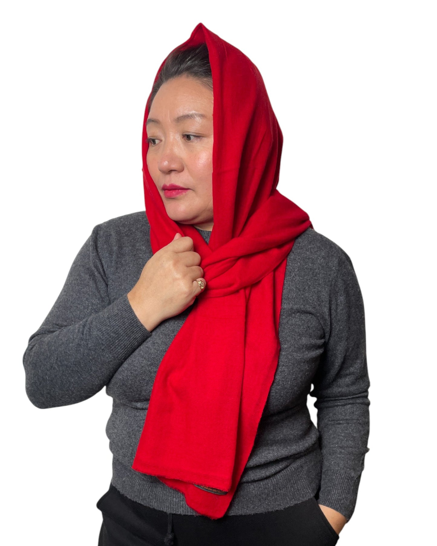 „Crimson Flame“ – Handgewebter Kaschmir-Schal aus Nepal Kopftuch