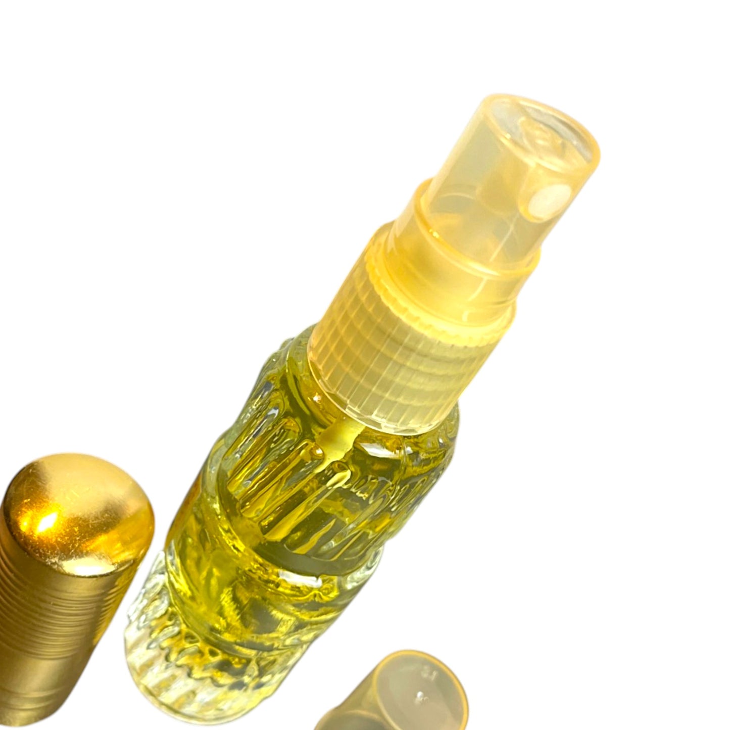 Detailansicht des Zerstaeubers von SANG Natuerliches Spray Parfuem Himalaya Vibes Bern Online Shop Schweiz