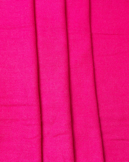 „Electric Fuchsia“ – Reiner Kaschmir Schal handgemacht Textur