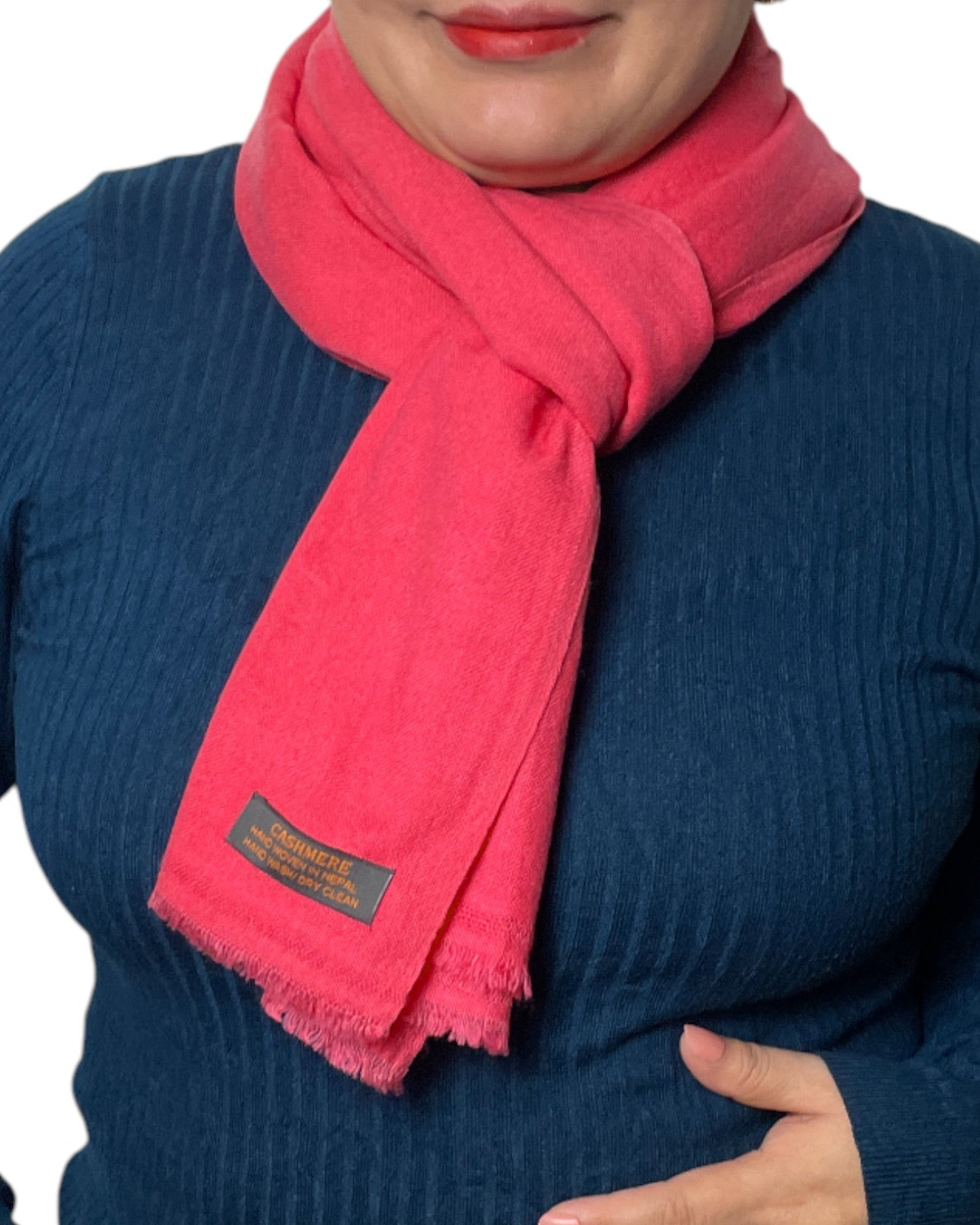 „Electric Rose“  – Handgewebter Kaschmir-Schal aus Nepal Titel überhang knoten