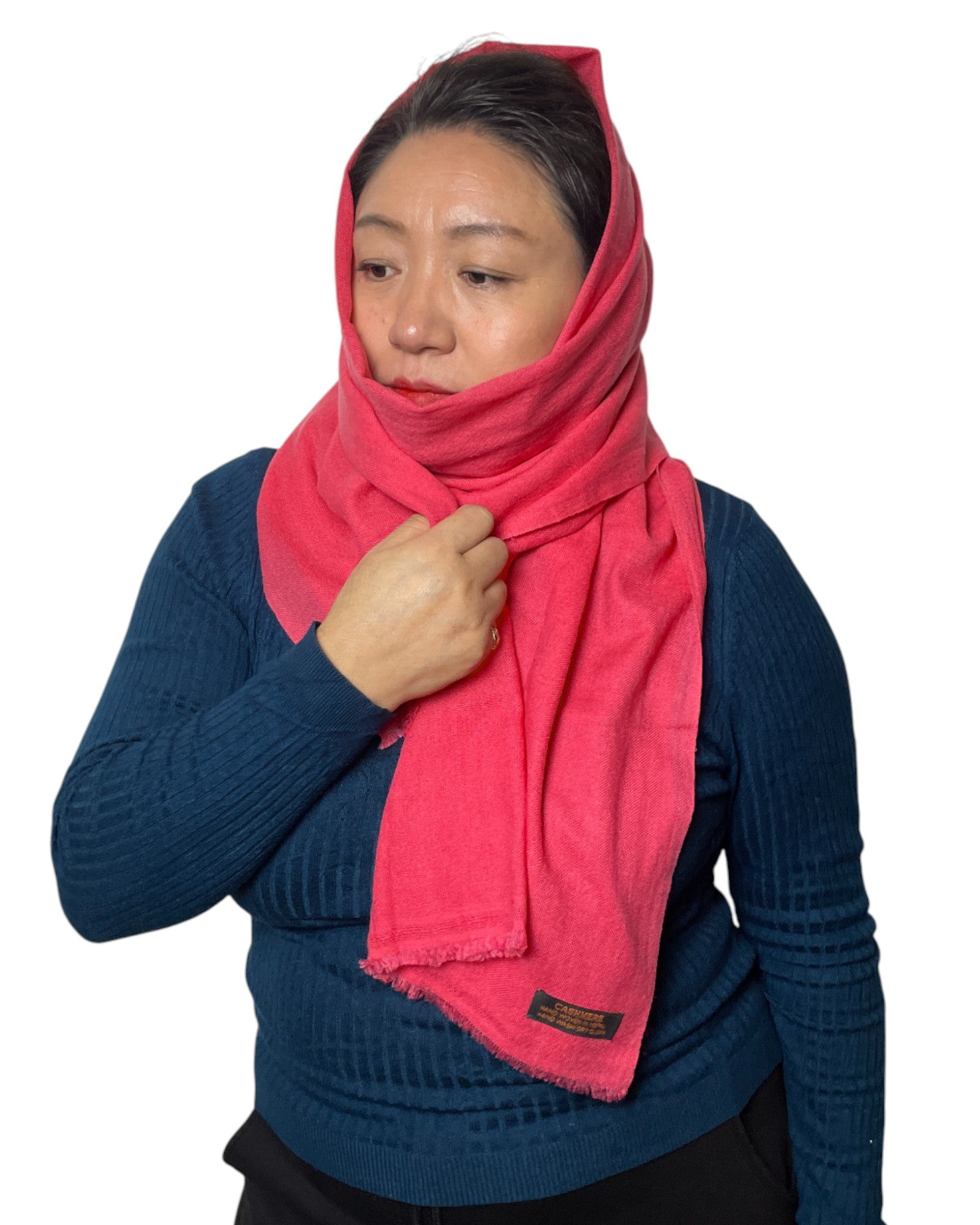 „Electric Rose“  – Handgewebter Kaschmir-Schal aus Nepal Titel kopftuch