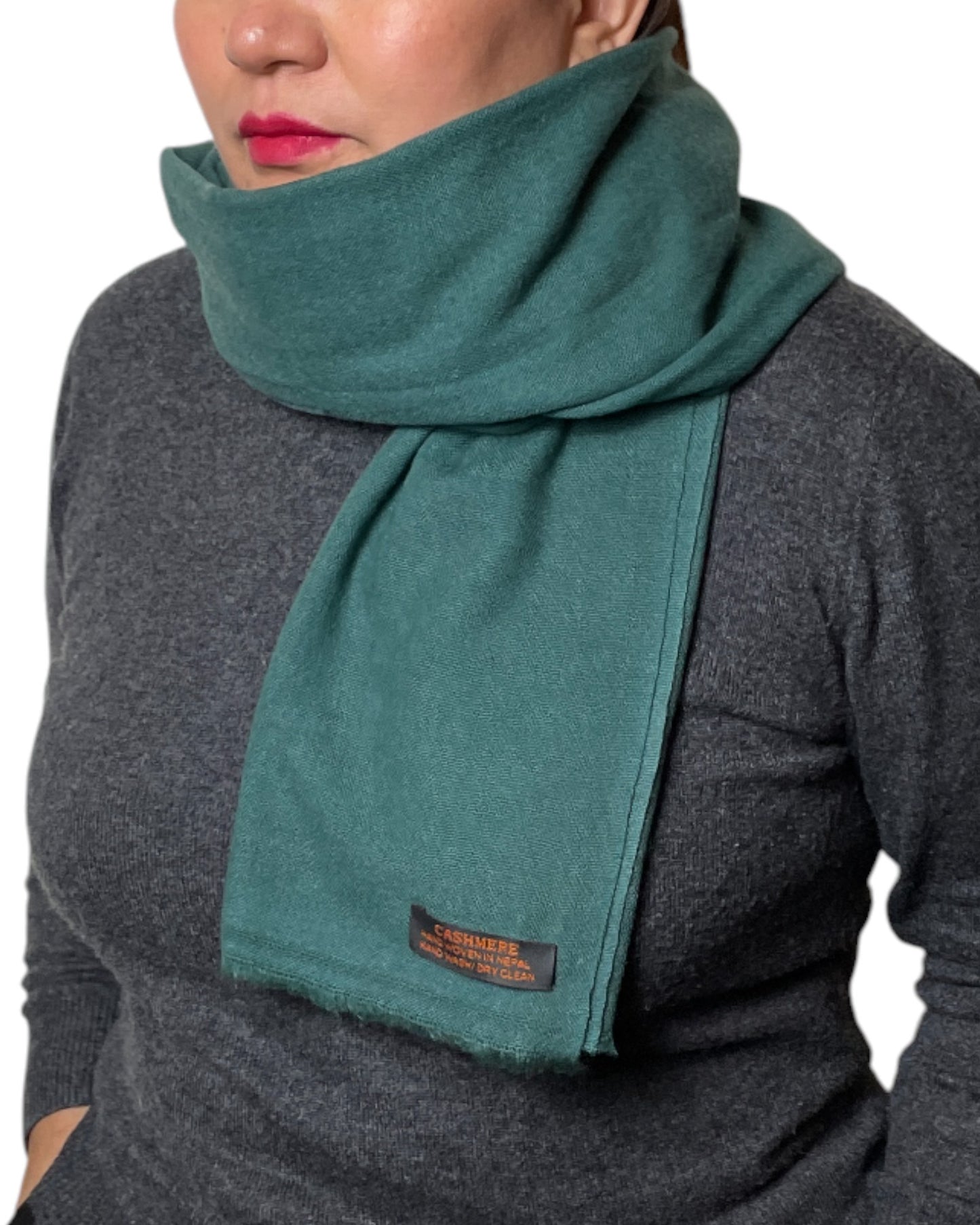 „Forest Depth“ – Handgewebter Kaschmir-Schal aus Nepal warm