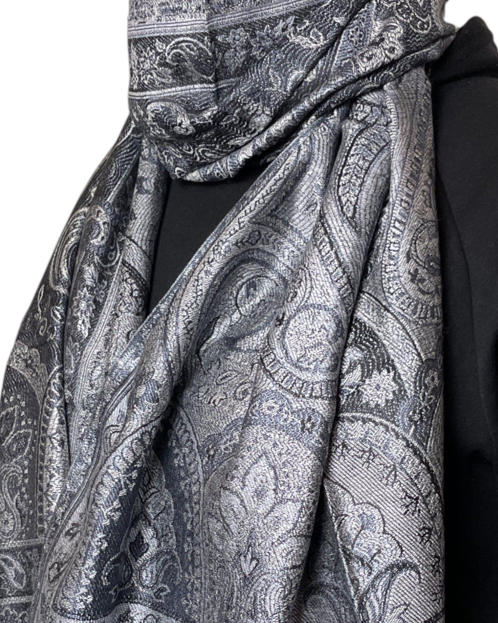 Getragen: Unisex Paisley Schal Damen Herren Silber Grau Schwarz nahe