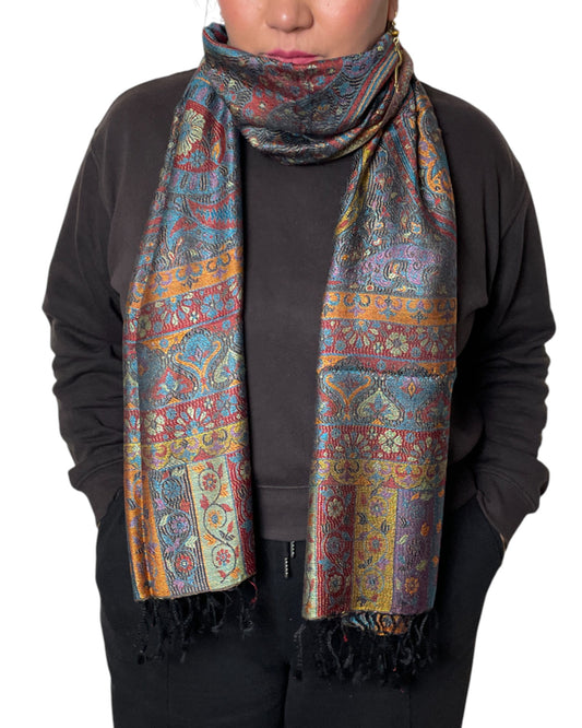 Getragen: Unisex Paisley Schal Damen Herren Stola blau