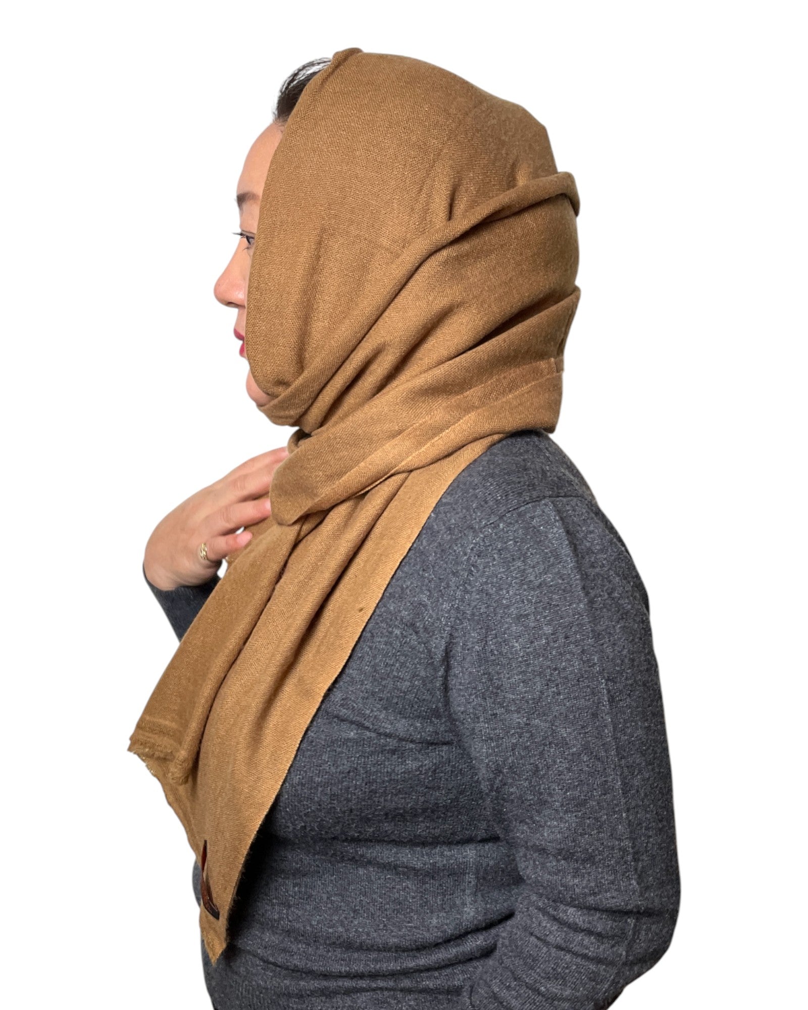 „Golden Dune“ – Handgewebter Kaschmir-Schal aus Nepal Kopftuch