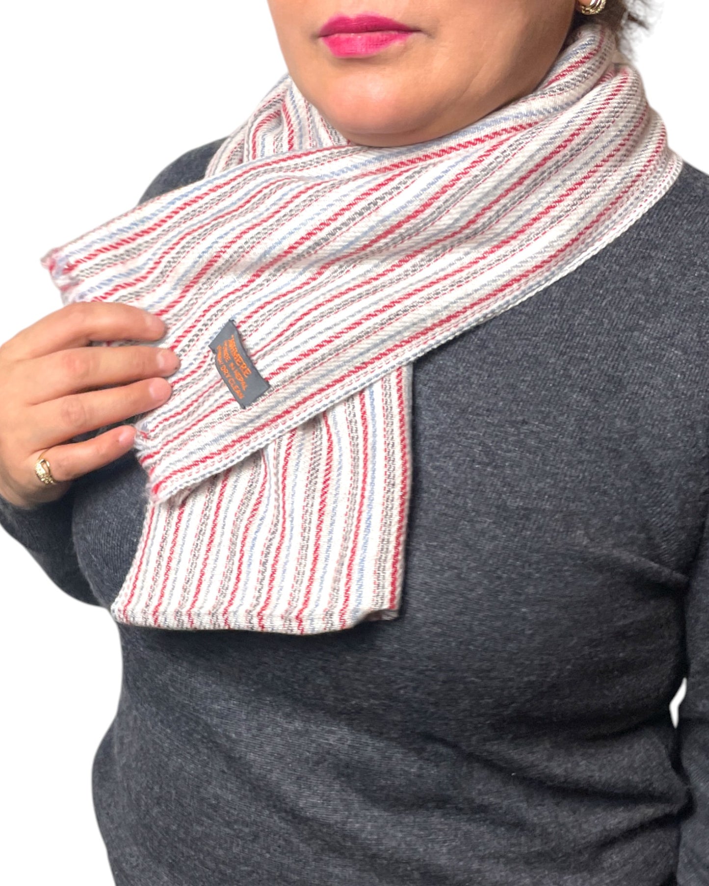 „Heritage Stripes“ – Handgewebter Kaschmir-Schal aus Nepal warm