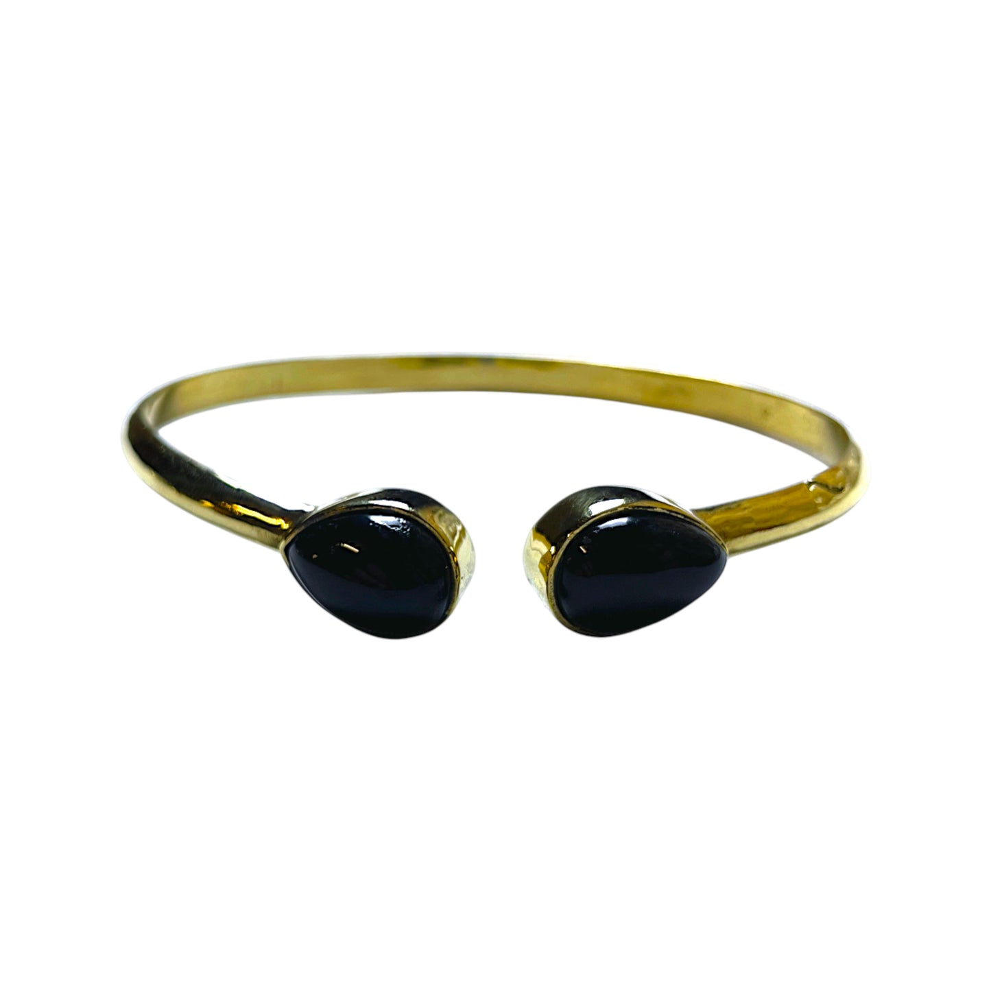 Armreif Stone Drops Messing Gold Onyx: Tiefes Schwarz – Stärke & Selbstbeherrschung