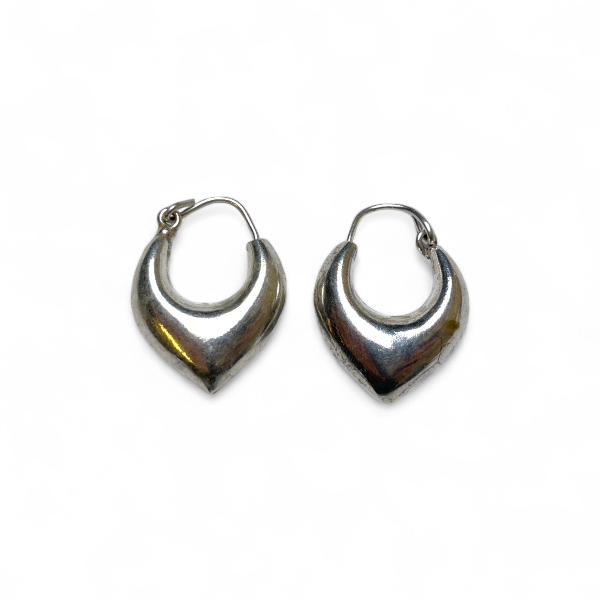 Puffy Kreolen in Herz und Tropfenform