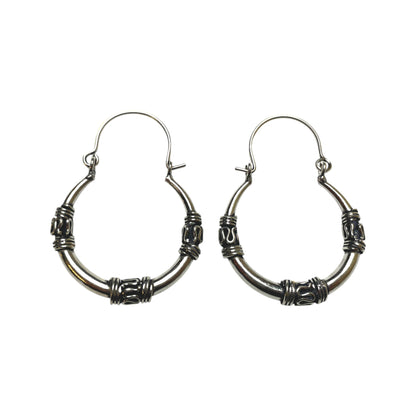 Kreolen mit Zylinder Gravur Ethno Chic & Zeitlos Elegant