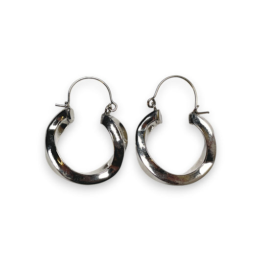 Silber Kreolen Twist Moderne, gedrehte Kreolen mit elegantem Glanz