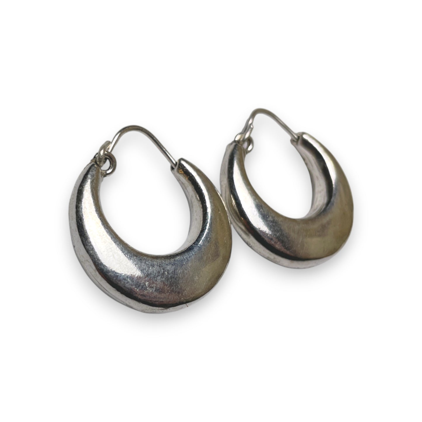 Elegante Halb Kreolen Silberfarben, 25 mm