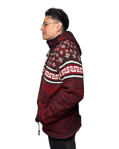 „Sangachok“ Handgestrickte Wolljacke aus Nepal - Warm, Charakterstark & Fair hergestellt