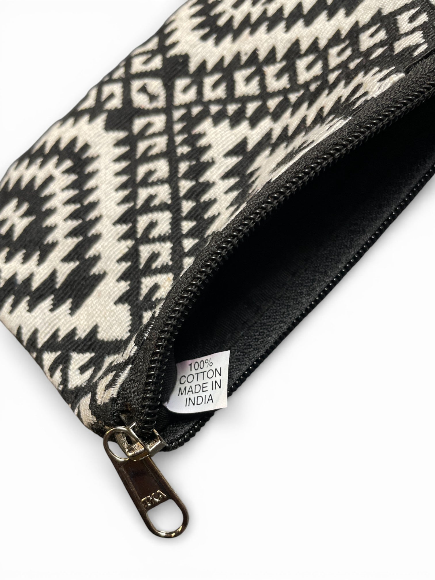 Made in India 100% Cotton Ethno Täschli aus Baumwolle mit Zick-Zack Muster im Himalaya Look – Himalaya Vibes Schweiz