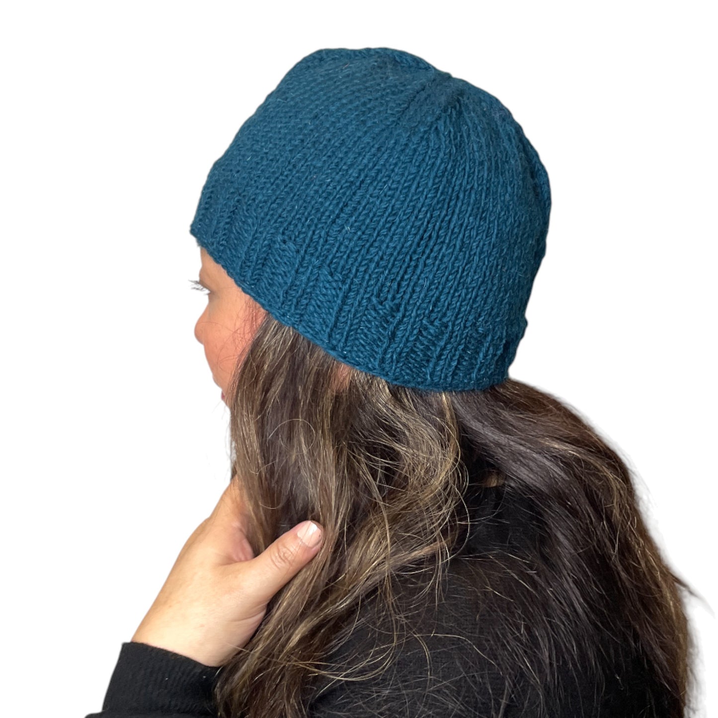 „Mero“ – Handgestrickte Nepal-Beanie Petrol