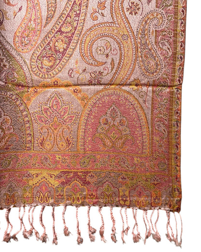 Muster Detail: Paisley Blumenranken Jacquard Seidentuch nahe