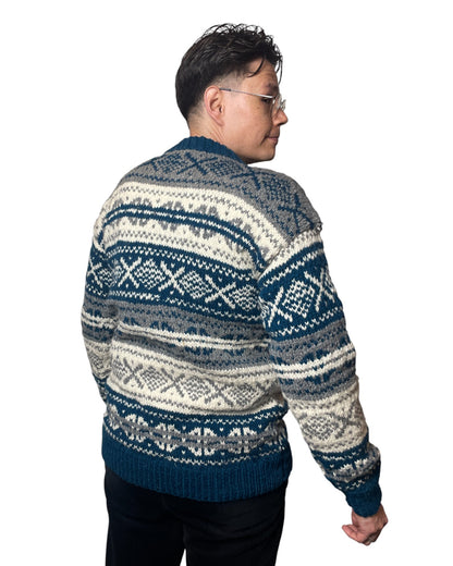 „Namlo“ – Handgestrickter Nepal-Pullover Hinten