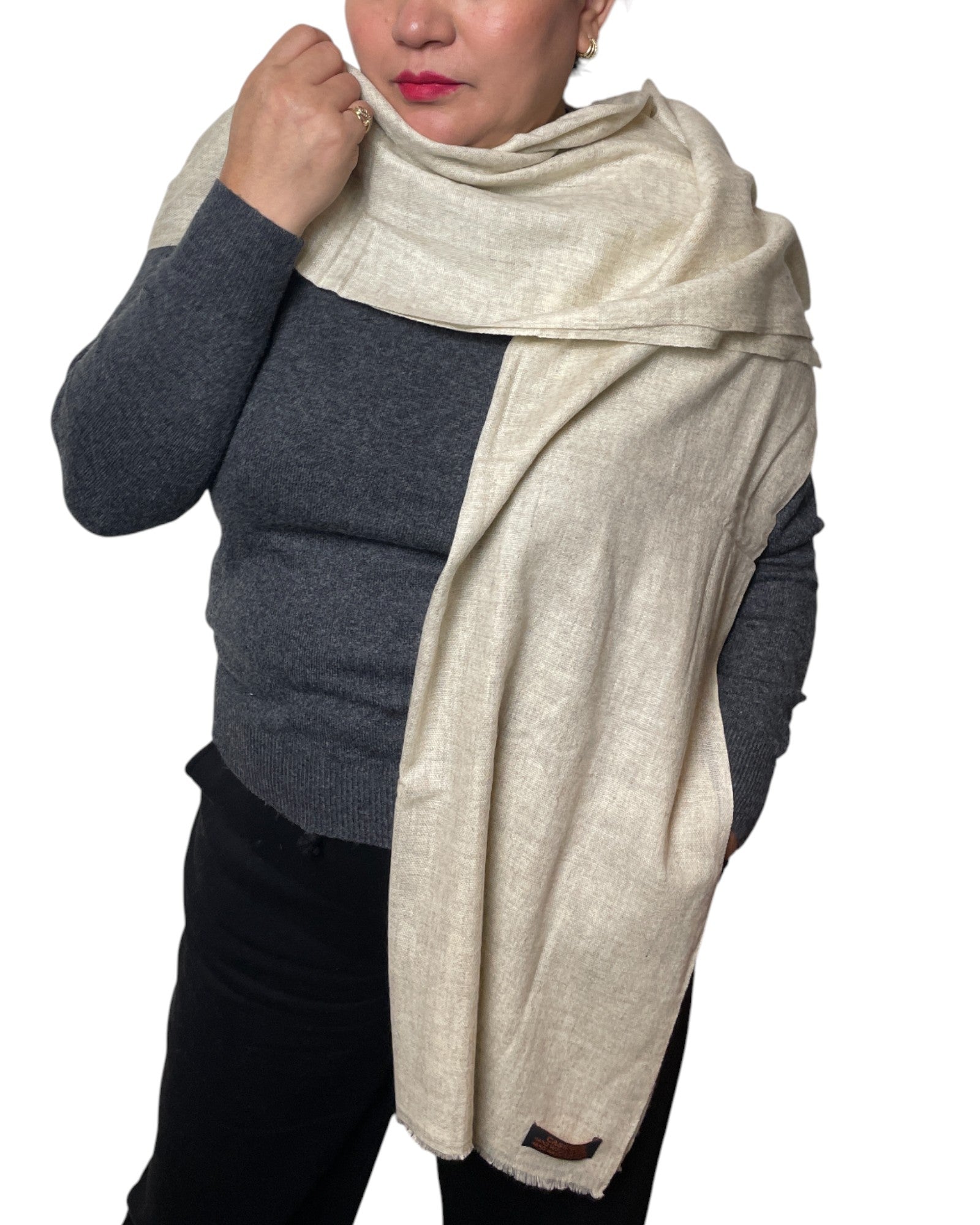 „Natural Sand“ – Handgewebter Kaschmir-Schal aus Nepal  fein
