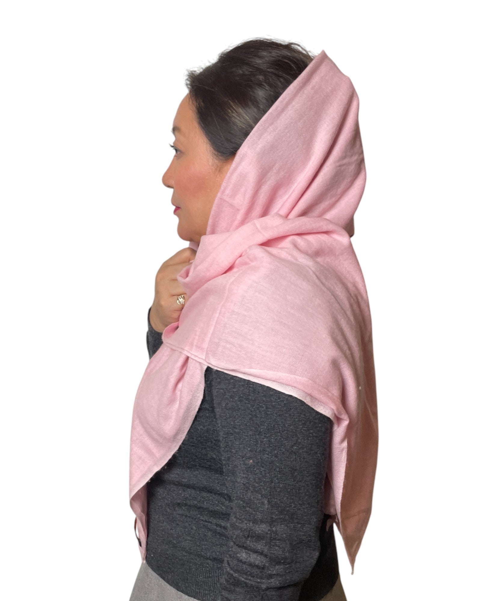 „Rose Veil“ – Handgewebter Kaschmir-Schal aus Nepal Kopf Tuch Seite