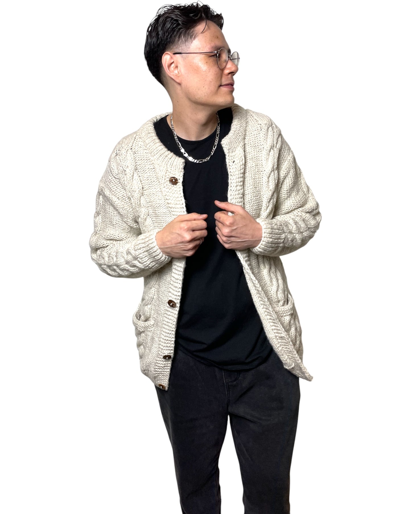 „Sangachok“ – Handgestrickter Nepal-Cardigan vorne front