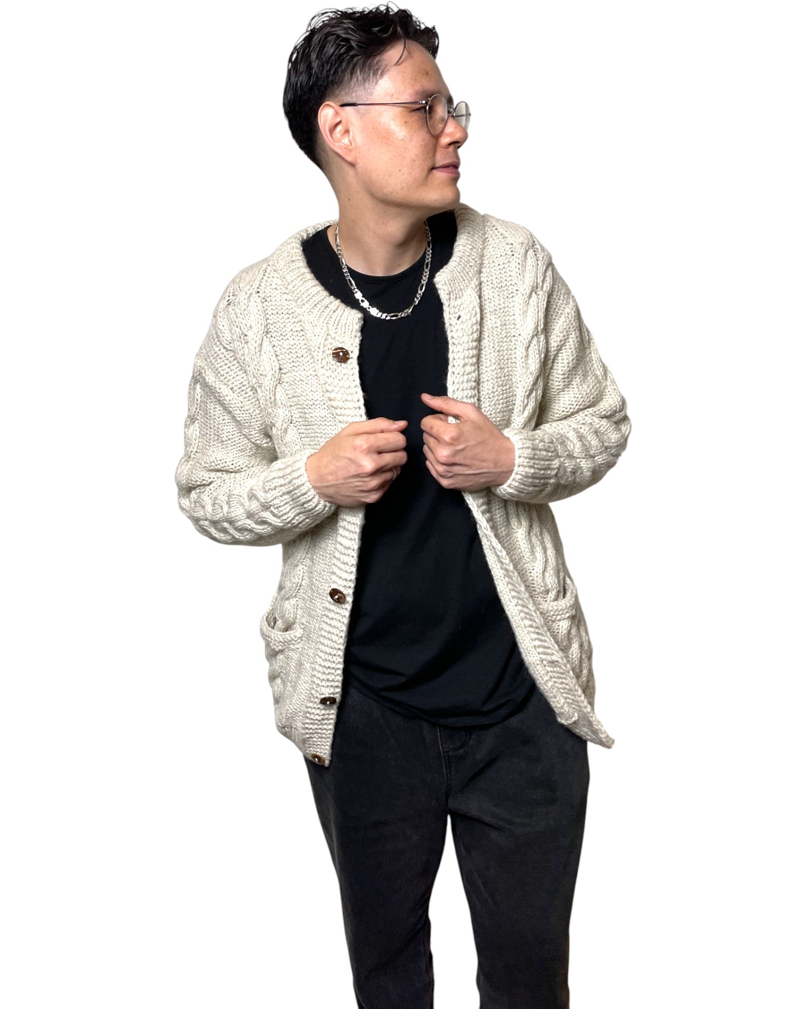 „Sangachok“ – Handgestrickter Nepal-Cardigan vorne front