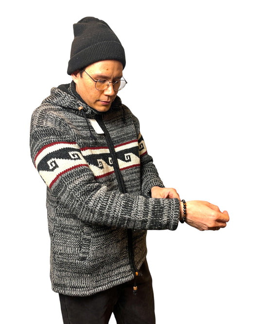 "Shakhu" Handgestrickte Wolljacke Nepal Front