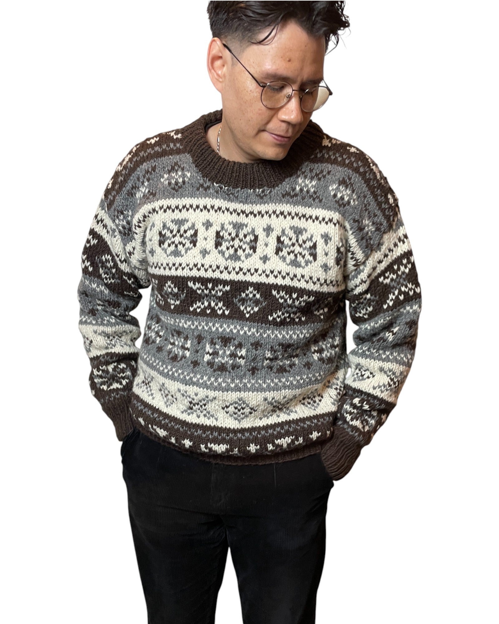 „Tamang“ – Handgestrickter Nepal-Pullover Front