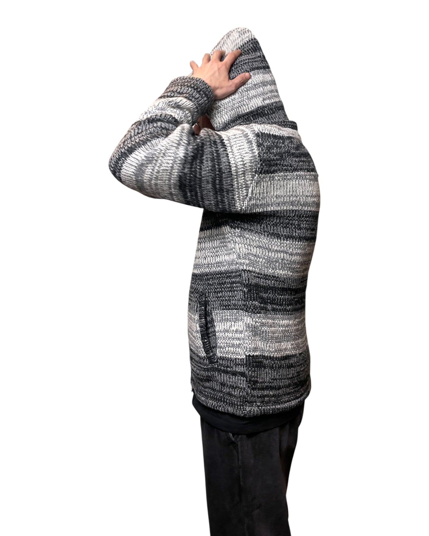 Tanchok_Handgestrickte_Wolljacke_Nepal_Form