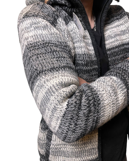 "Tanchok" Handgestrickte Wolljacke Nepal Muster