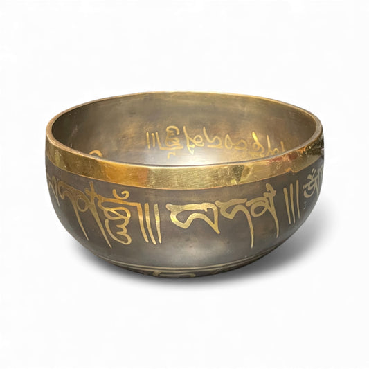 Tibetische Klangschale mit Om-Symbol 15 cm Ø Front