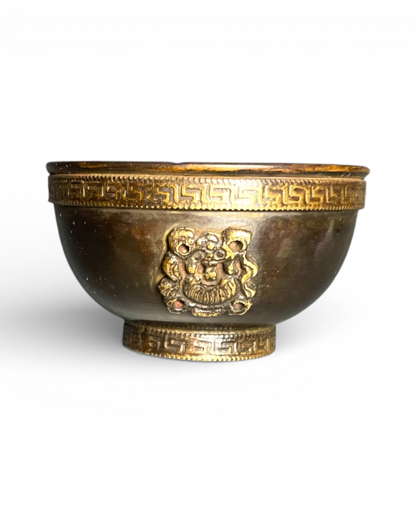 Tibetische Kupfer-Räucherschale – Ritualobjekt mit Glückssymbolen Mittel Das Siegesbanner (Dhvaja) 