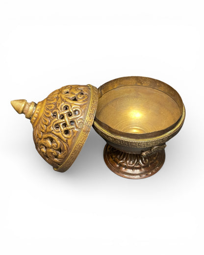 Tibetisches Kupfer-Räuchergefäss mit abnehmbarem Deckel geöffnet