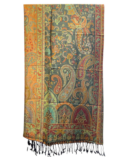 Paisley Seidenschal mit schwarzen Fransen und Jacquard-Bordüre – Himalaya Vibes Bern