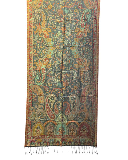 Paisley Schal Smaragdgrün mit Bordeaux, Muster im Ganzen – Himalaya Vibes Bern