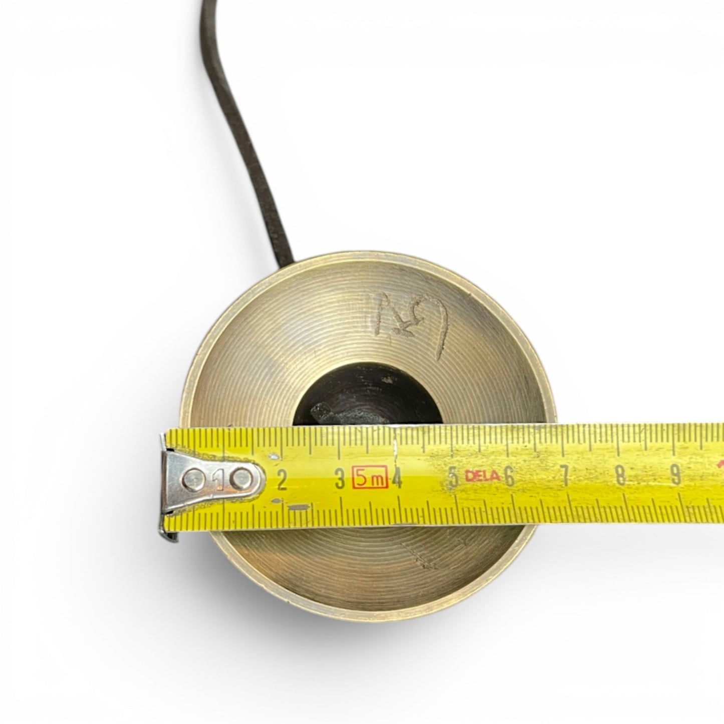 Mantra-Zimbeln Tingsha 7cm Durchmesser Massband – Grössenvergleich, Himalaya Vibes Bern Schweiz