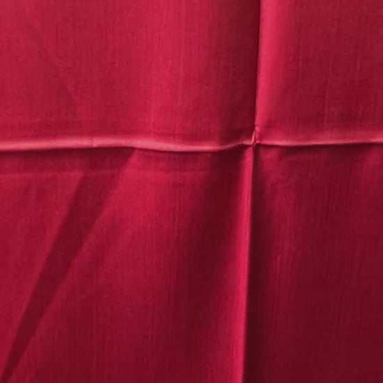 Luxuriöser Seidenschal aus Indien in Kirschrot & Gold, wendbares Seidentuch, Damen Seidenschal, Seidentuch Haare, Unisex, 200x75 cm video