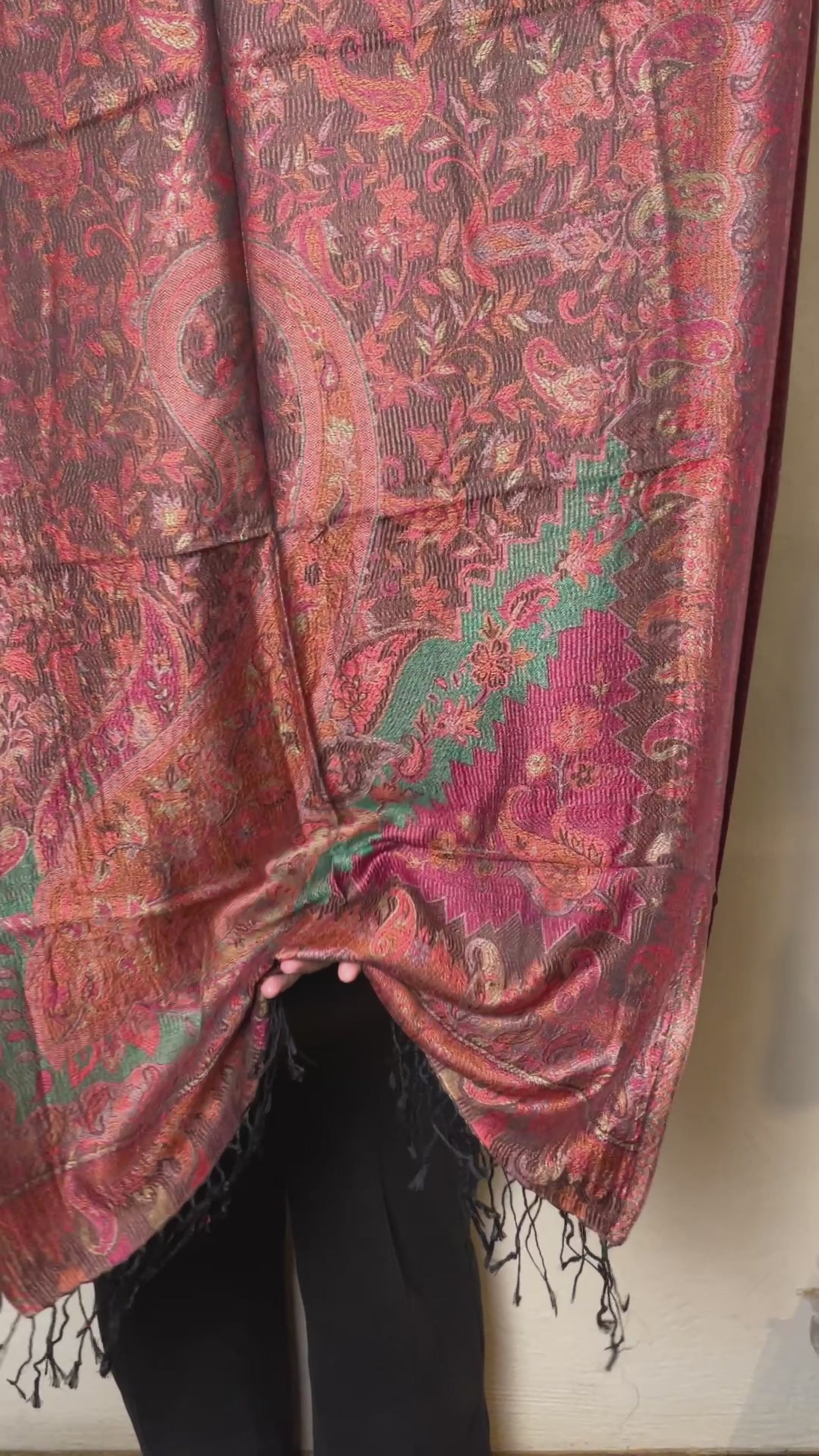 Autumn Ember Paisley Schal Seide Viskose video