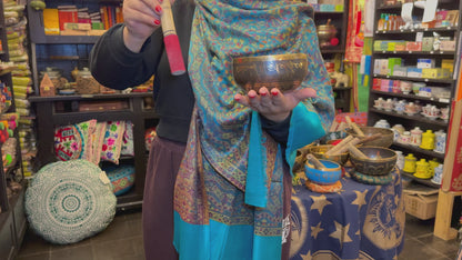 Tibetische Klangschale mit Om-Symbol 15 cm Ø Oben Vide Ton