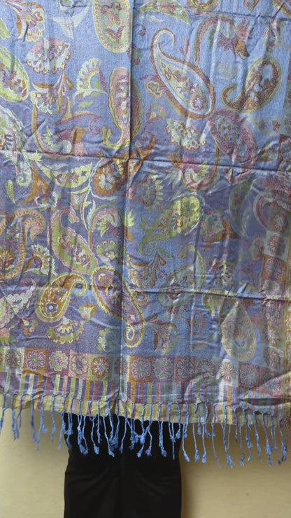 Getragen: Unisex Paisley Schal Damen Herren Blau warm video