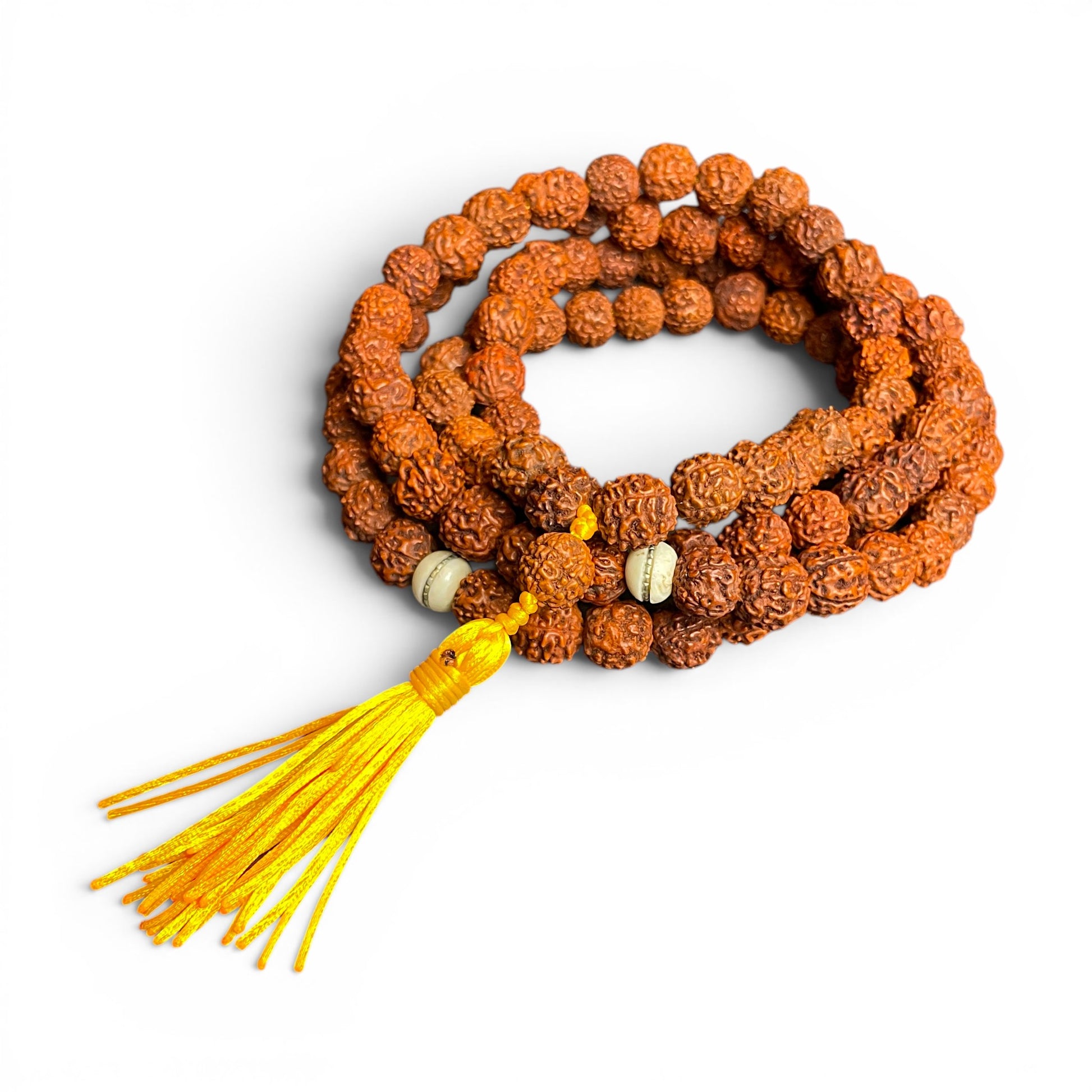 Rudraksha Mala Einzelstück 11mm gerollt – handgefädelt von Kunsang, Himalaya Vibes Bern
