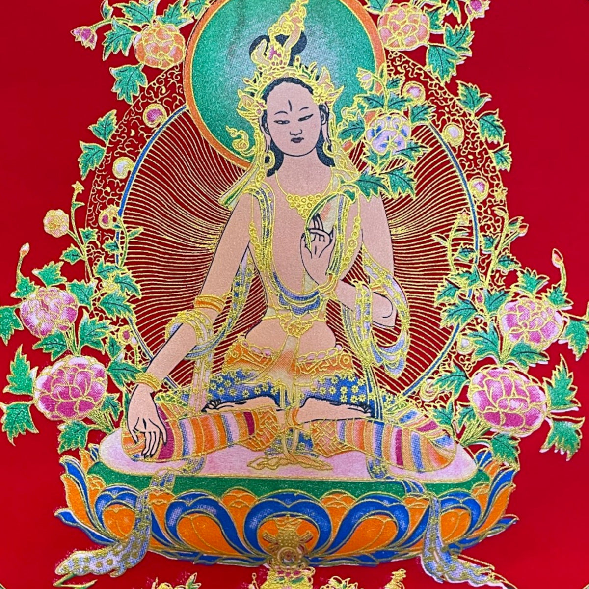 Detailaufnahme des Tara-Gesichts auf dem Thangka Rollbild – Himalaya Vibes