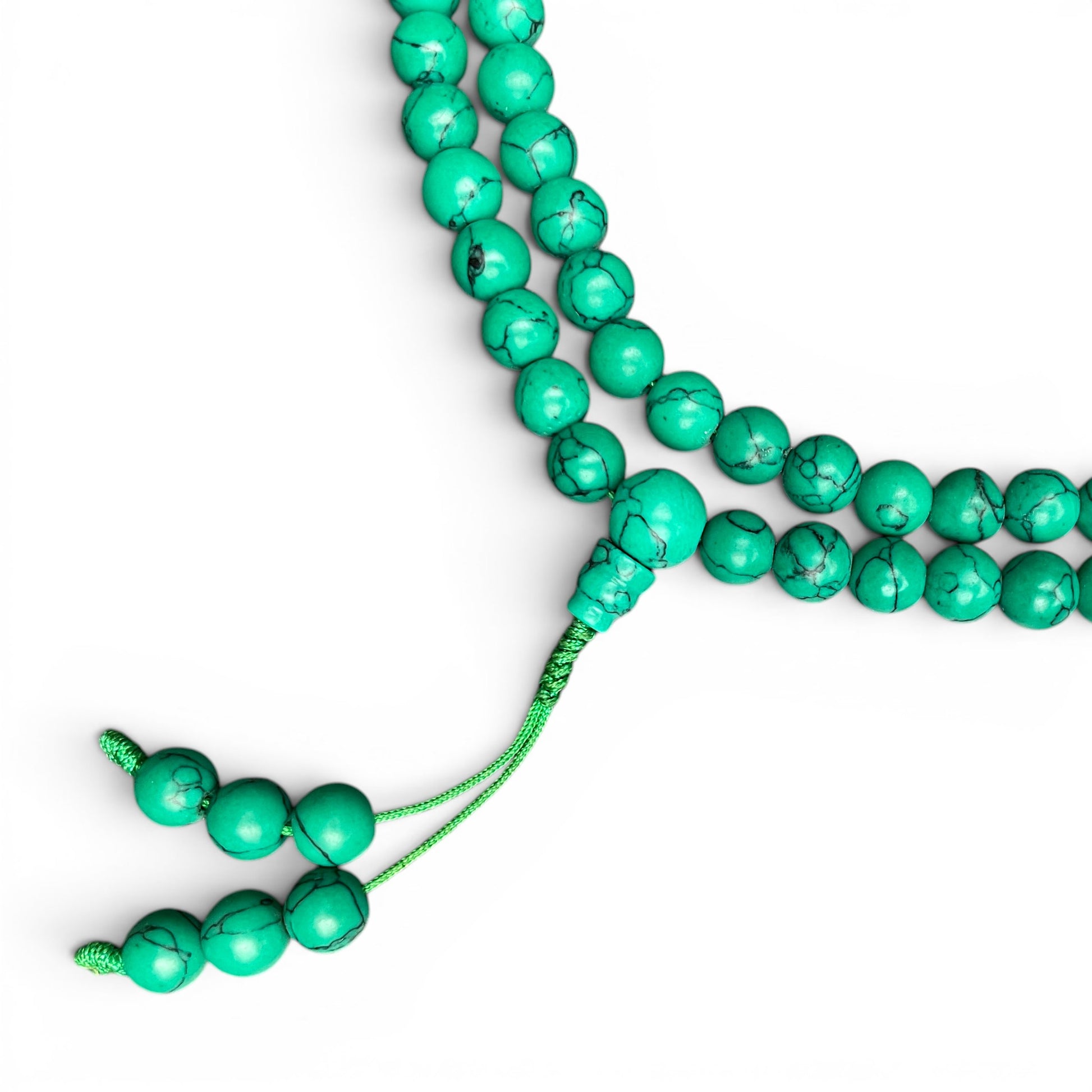 Türkis Mala Guru-Bead Detail – grüner Faden mit Zählsträngen, Howlith Mala Kette Schweiz
