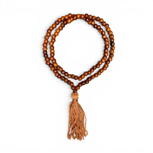 Tulsi-Mala aus Holy-Basil-Holz mit 108 Perlen und Seidenquaste – Himalaya Vibes, Kramgasse 63, Bern